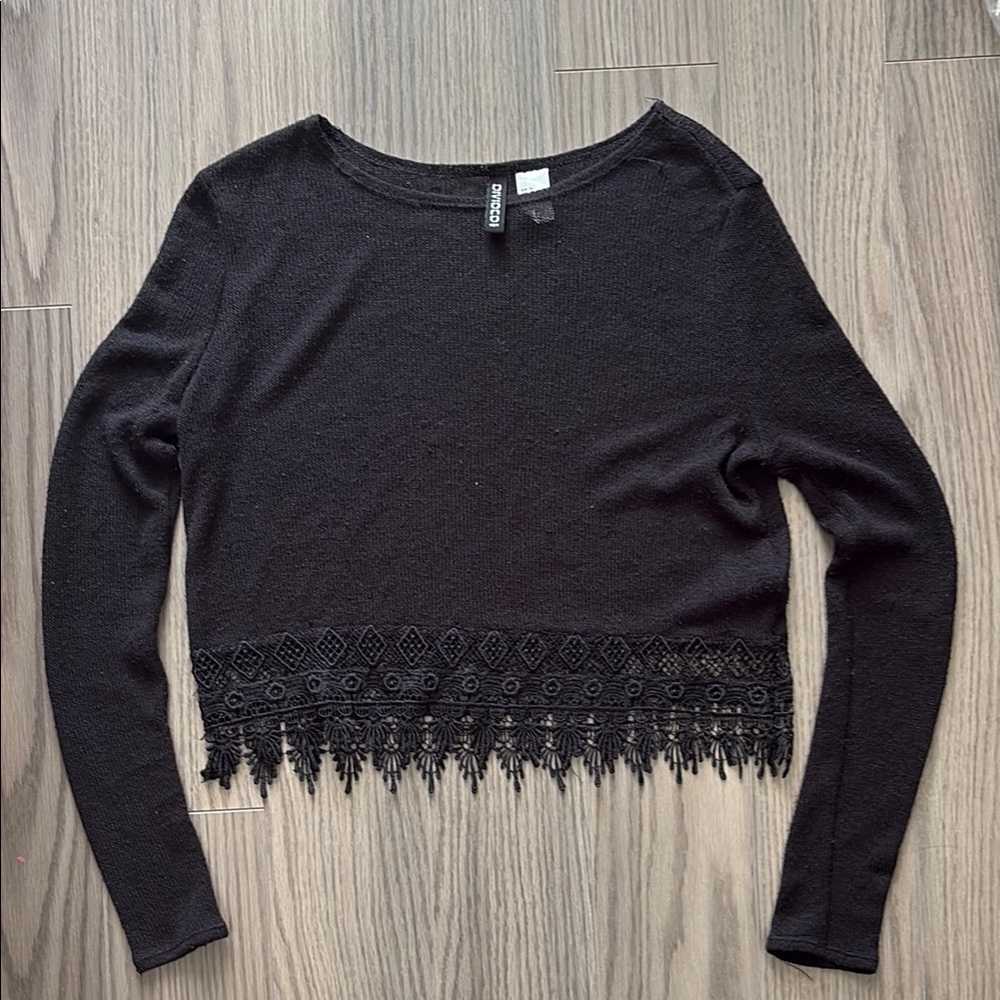 H&M Cropped Knit Cropped Top with Lace Trip